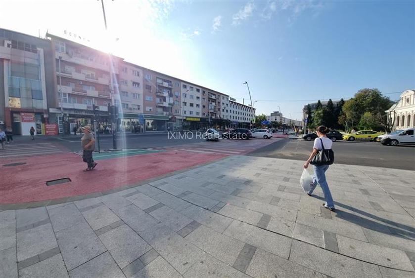 Spatiu Ultracentral - 5