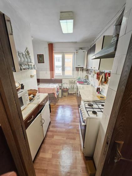 4 camere/ decomandat/etaj 1/ Manastur - 2