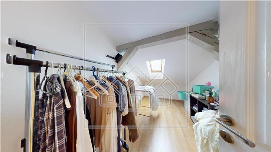 Apartament de vanzare in Sibiu  - 4 camere, 2 bai si balcon - - 6