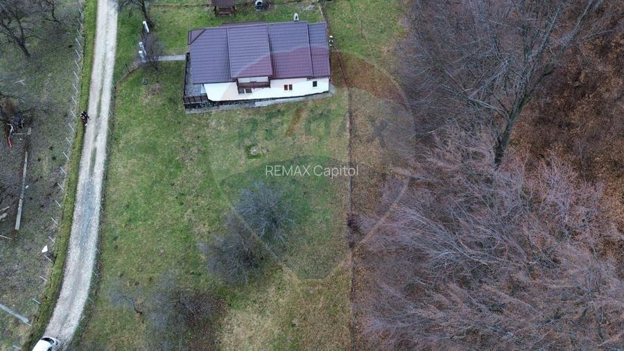 Casă / Vilă cu 7 camere   în zona Bran-Tohanita - 27