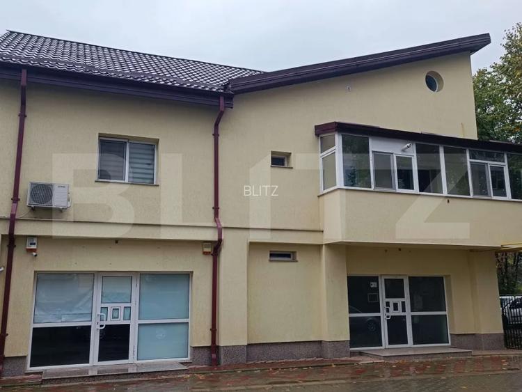 Spatiu comercial, 60 mp, zona Nicolina 2 - 10