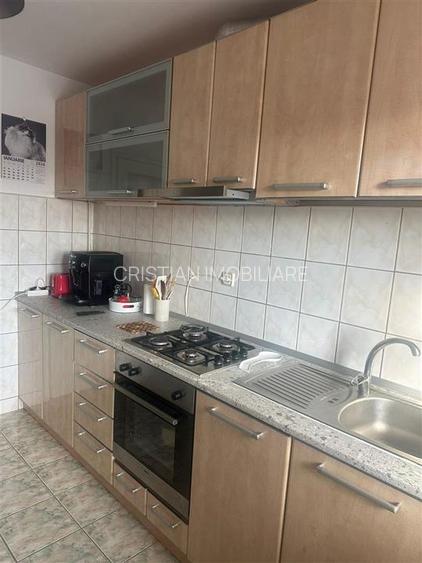 3 camere, Mobilat si Utilat, decomandat, 2 bai, Obor - Dinamo - 6