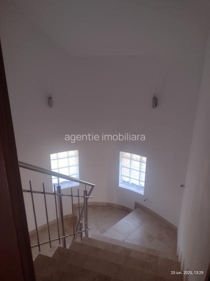 Vila P+1+M Eforie Sud 12 camere pretabil pensiune - 11