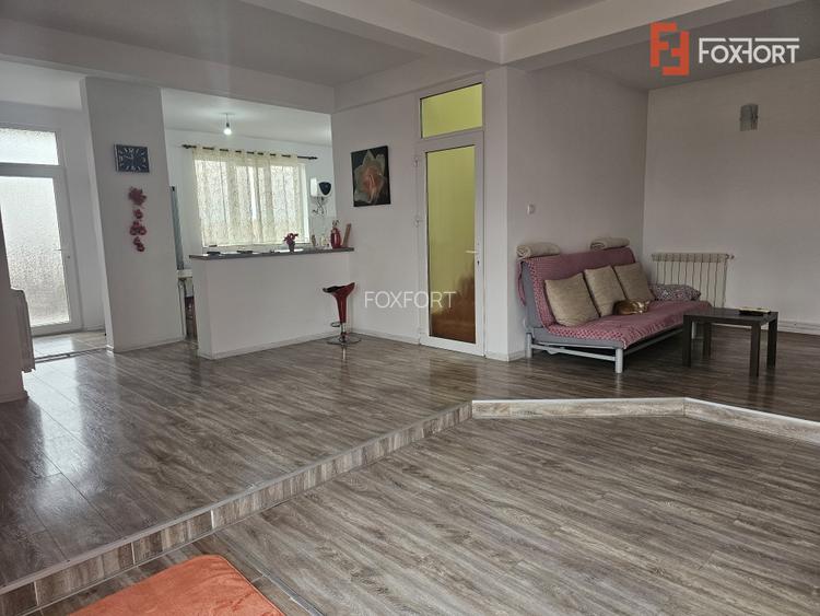 Casa individuala cu 7 camere, spatioasa in Sofronea - 3