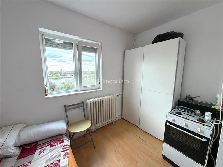 USCATORIE  | ZONA SOVATA | ORADEA - 3