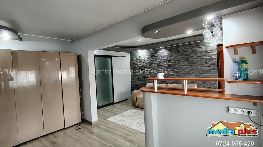 Apartament cu 3 camere Micro 39 B - 2