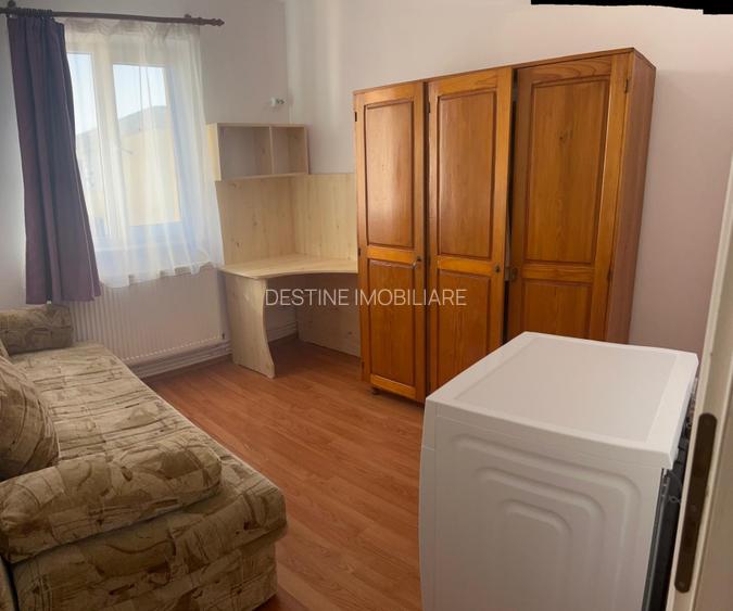 Apartament 2 camere, cu balcon, beci si loc de parcare, situat in zona Noua  - 4