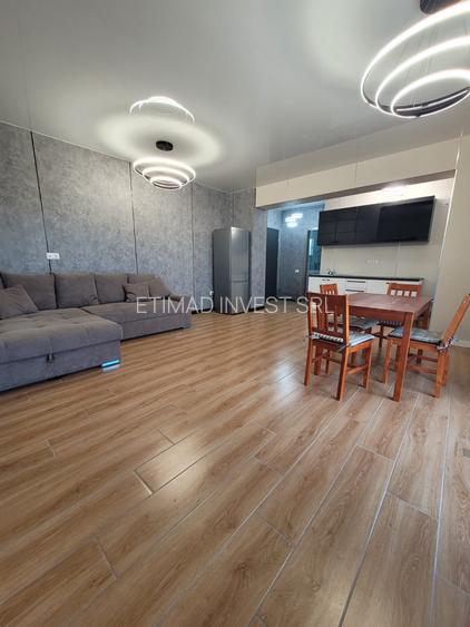 2 CAMERE-VEDERE  MARE +PARCARE -TERMEN LUNG(INCLUSIV VARA)-500 E - 28