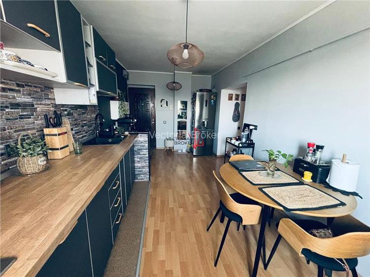 Apartament 3 camere Titan  1 Decembrie -Auchan - 10