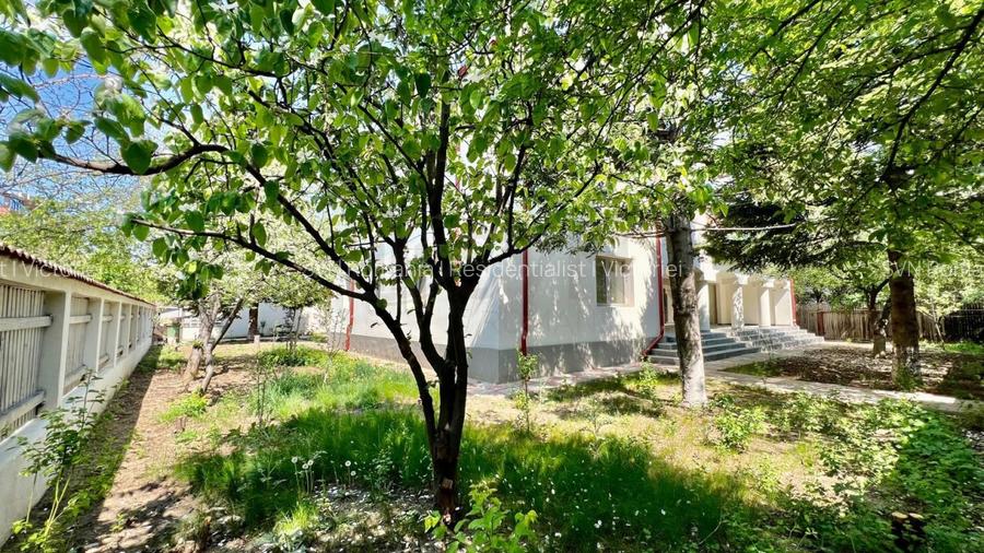 REV2001549 Vila Superba Teren 800 MP - 12