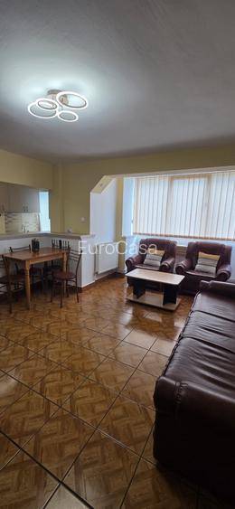 2 camere Central etajul 1, zona Teatru - 7
