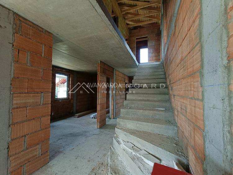 Casa Individuala | 169 mp utili | 290 mp teren | Faget - 9