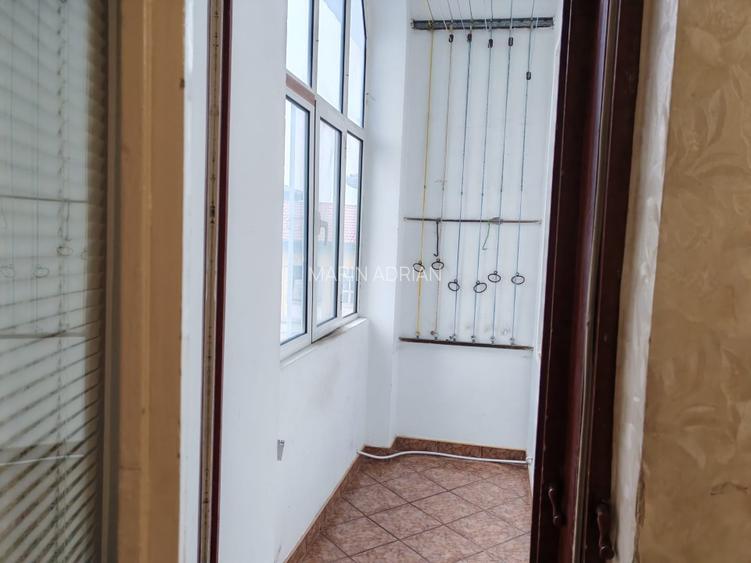 Apartament 3 camere-cvartal Onesti - 10