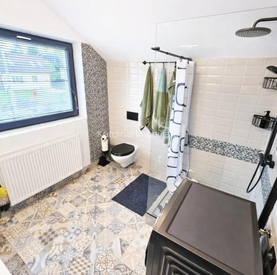 Vanzare casa moderna 4 camere,2 bai mobilata utilata la cheie Sacele - 10