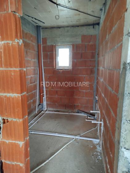 Case individuale parter+etaj in Clinceni - 12