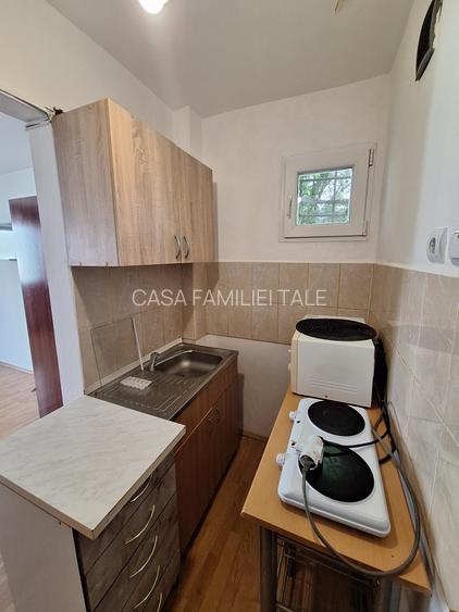 200 euro!!! Garsoniera Et 2 Zona Aradului-OMV - 3