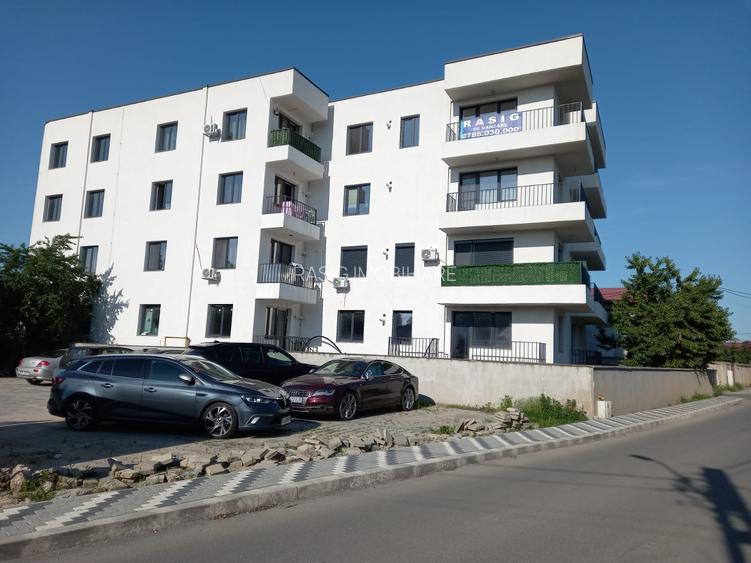 Ultimul apartament la  parter , 2 camere, curte privata ,negociabil - 2