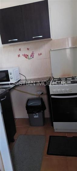 Garsoniera Mobilata si Utilata, etaj 3, Hipodrom - Capatul lui 2 - 4