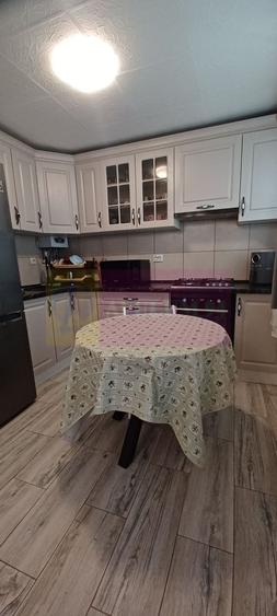 Săbăreni, casă 2 camere, baie, bucătărie, terasă, magazie
