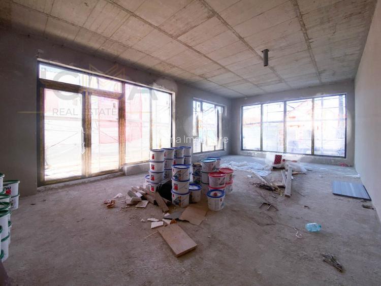 Spatiu comercial de vanzare – 126 mp, vitrina la strada, Bulgaria! - 2