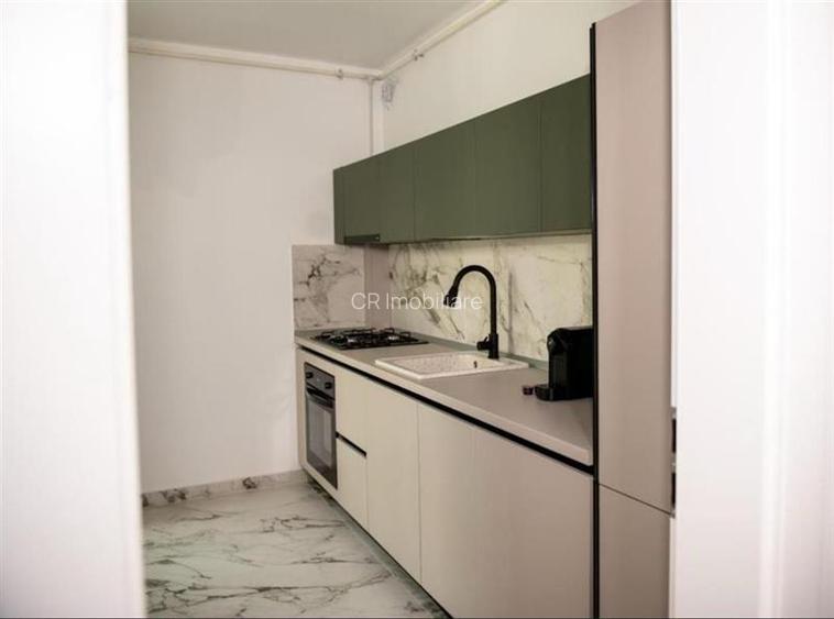 Vanzare Penthouse 4 camere Terasa Unirii-Parlament-Bloc Nou - 3