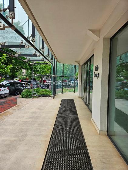 Spațiu deosebit, parter în clădire de birouri  - 2