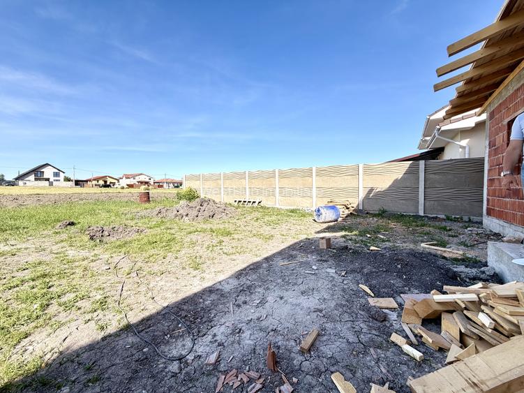 Casa individuala, 4 camere, 100 mp utili, 372 mp teren - Sanandrei - 8