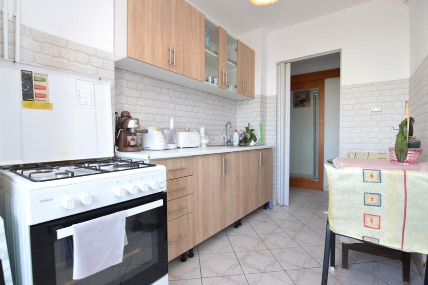 VANZARE APARTAMENT 2 CAMERE TINERETULUI – DIMITRIE CANTEMIR - 17
