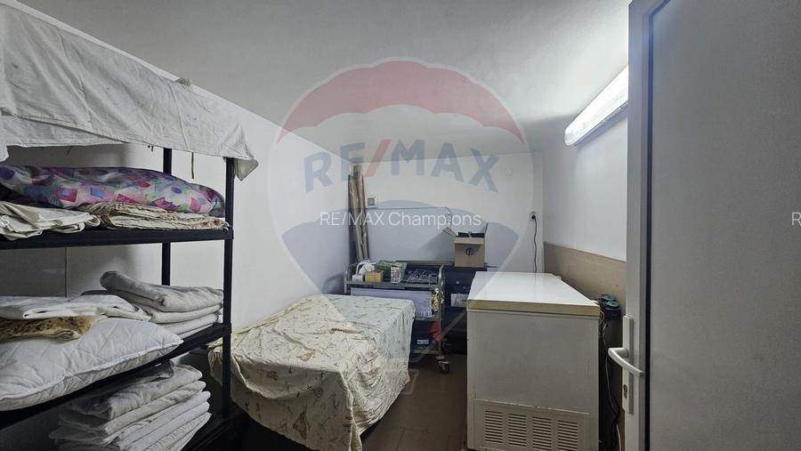 Casă / Vilă cu 9 camere de vânzare în zona Valea Cerbului - 22