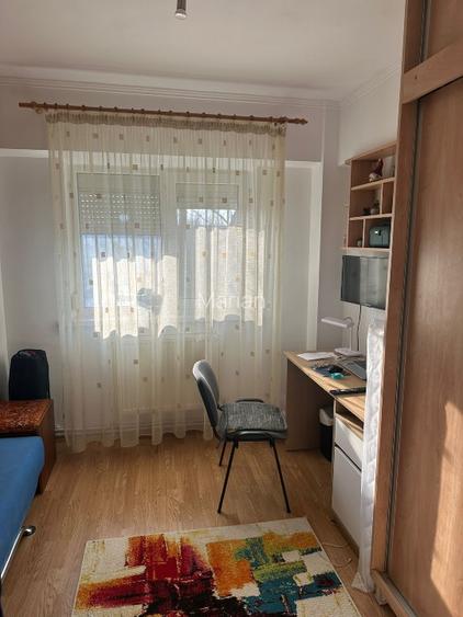 Vand  Apartament 3 Camere - Braila - 9