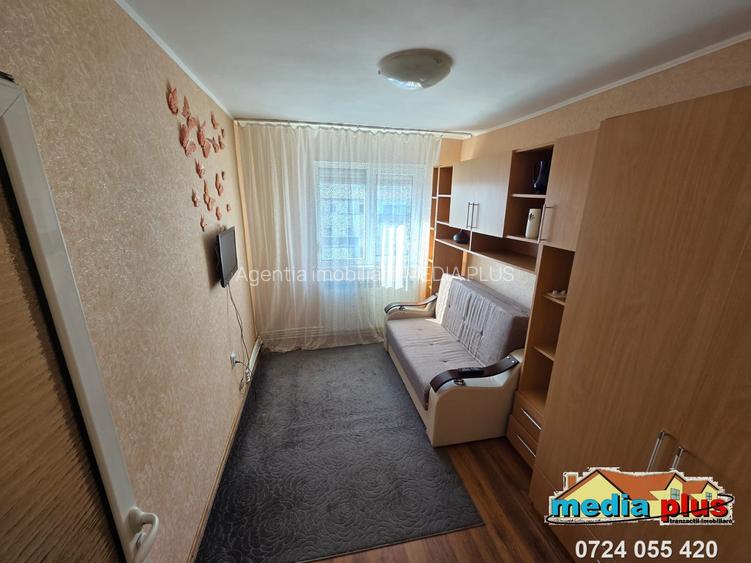 Apartament cu 2 camere de inchiriat in Micro 19 - 5