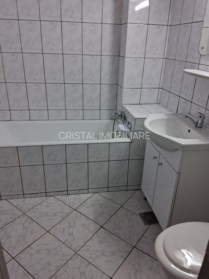 3 camere decomandat modern, 90 mp, 2 bai, etaj 2, pret excelent - 6