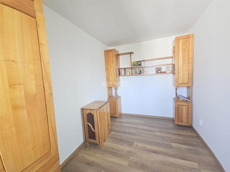 Apartament 2 camere, semimobilat,zona Tic Tac - 4