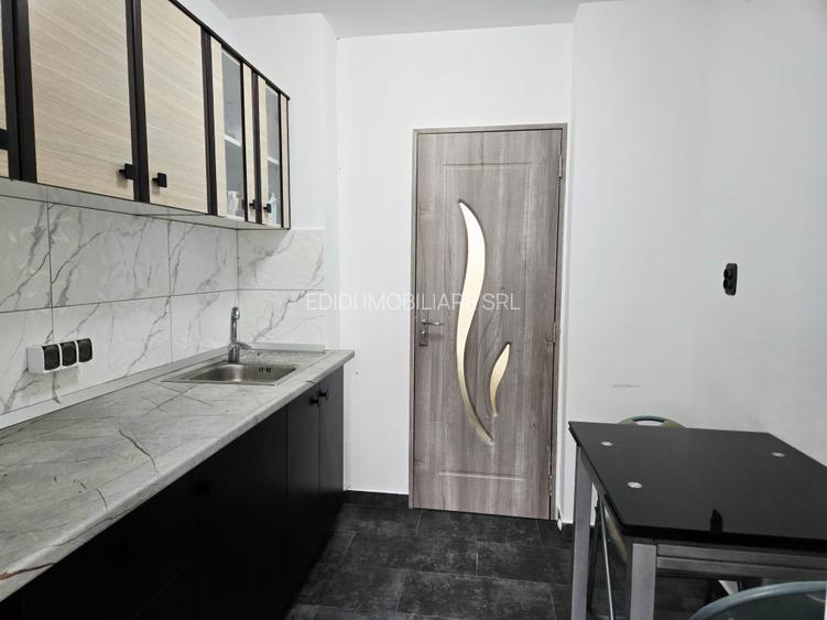 Vanzare 3 Camere Auchan 1 Decembrie 1918, Metrou Titan - 11