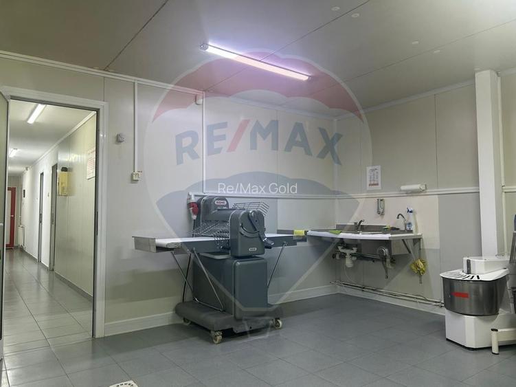 De vanzare spatiu comercial stradal in Corbeanca IF - 4