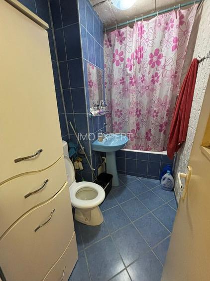 Apartament cu 3 camere de vanzare în Cugir - 6