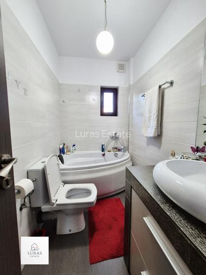 De vânzare apartament modern 3 camere – loc de parcare privat - 10