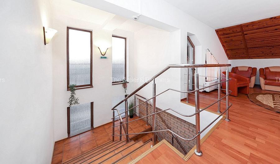 Proximitate fata de Castelul Bran - 17