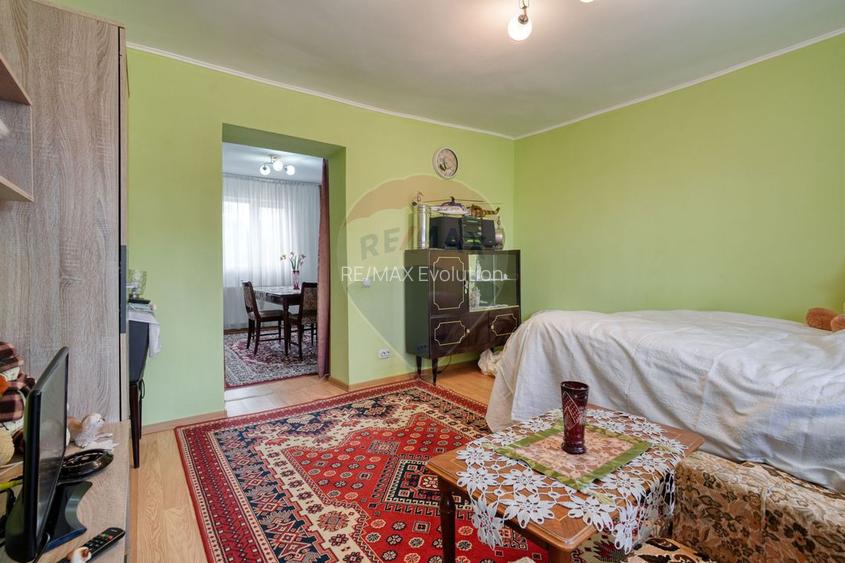 Casă / Vilă cu 6 camere de vânzare în zona Bartolomeu - 32