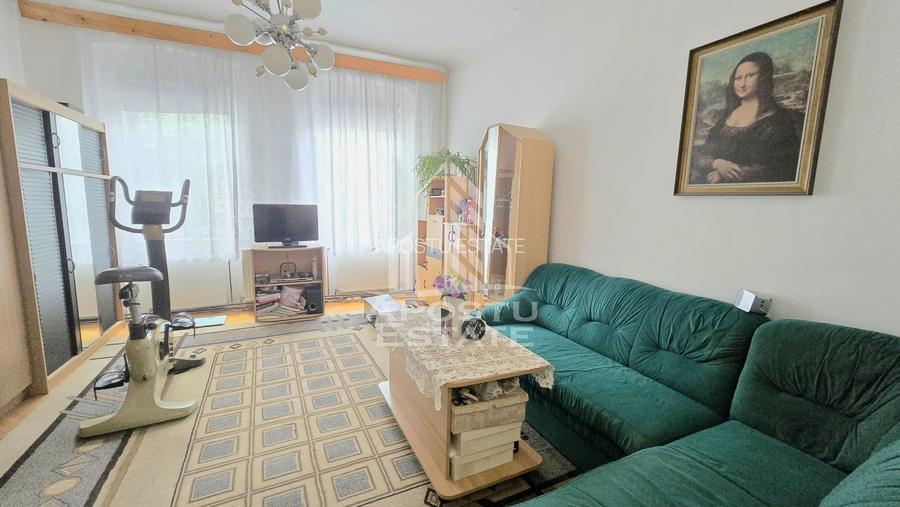 Casa cu 7 camere si 4 bai, centrala proprie, zona Odobescu - 2