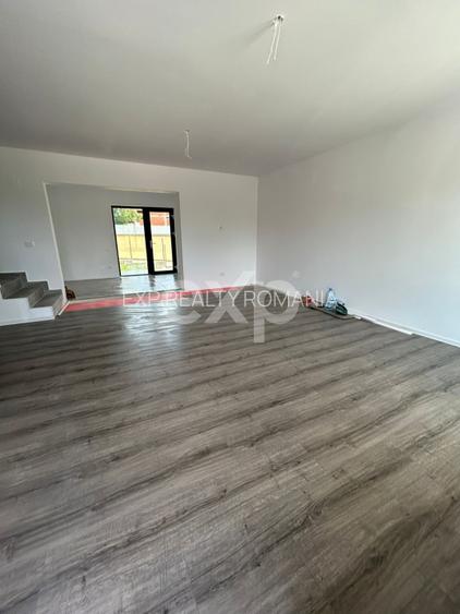 Case duplex 4 camere in stil Grecesc | Trivale Platou - 3