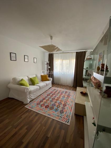 Apartament 2 camere, decomandat. Metrou Aparatorii Patriei - 3