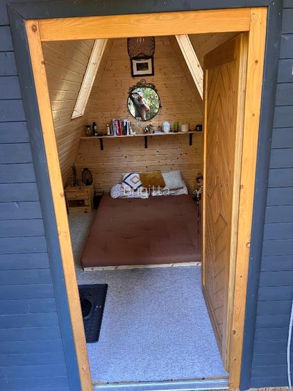 Teren de vânzare cu căsuță A-frame - 7