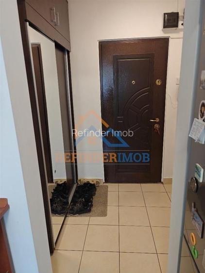 Apartament de vanzare cu 2 camere, zona Titan - Metrou 1 Decembrie 1918 - 5