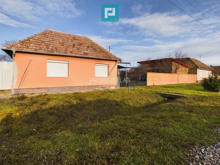 Casă cu teren generos, Turnu - 2