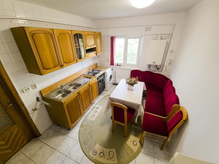 Apartament 2 camere 64 mpu parc Sub Arini- bazin olimpia | Bulevardul Victoriei - 5