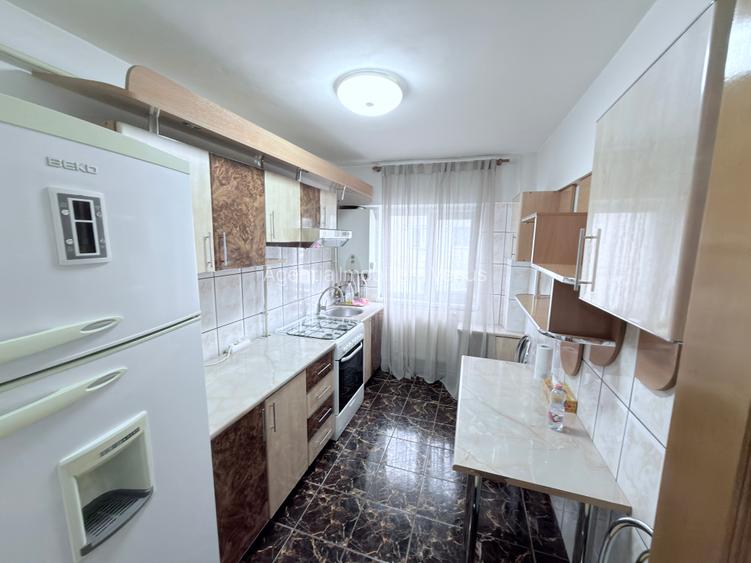 Apartament 3 camere la strada Primaverii - 8
