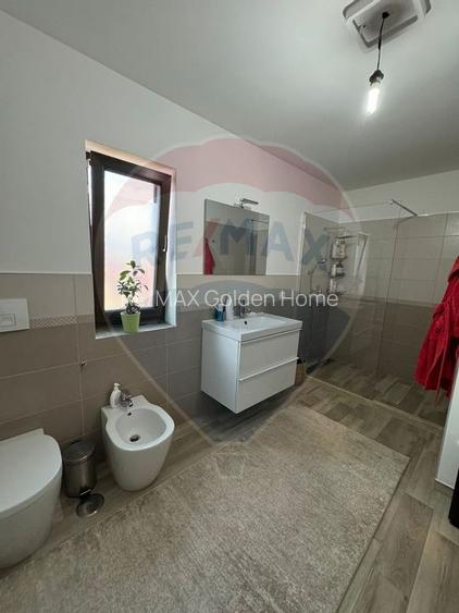 Casa / Vila deosebita in Golesti S+P+1E - 6