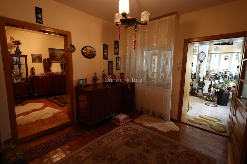 Casa de vanzare in Resita, zona muncitoresc - 13