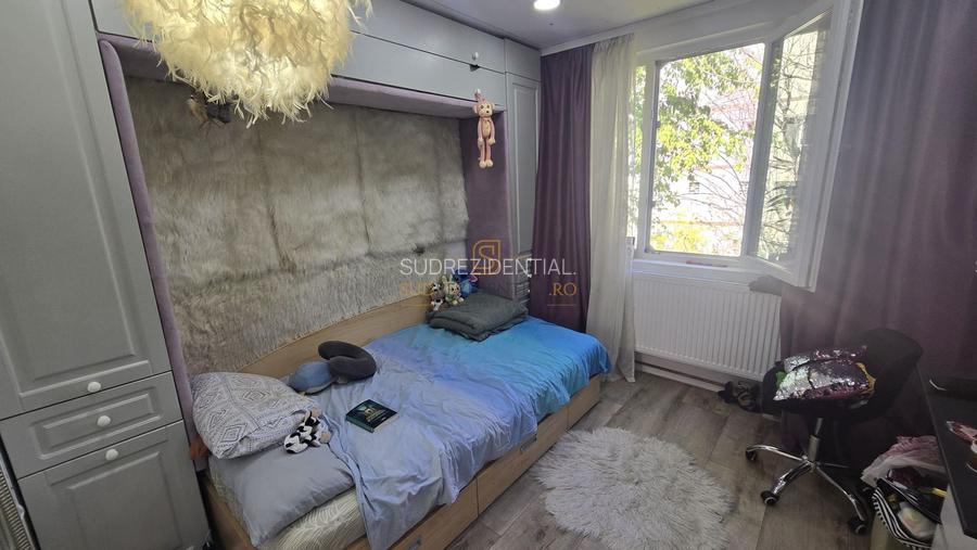 Apartament cu 4 camere de vanzare, Bd. C-tin Brancoveanu, Sector 4 - 16